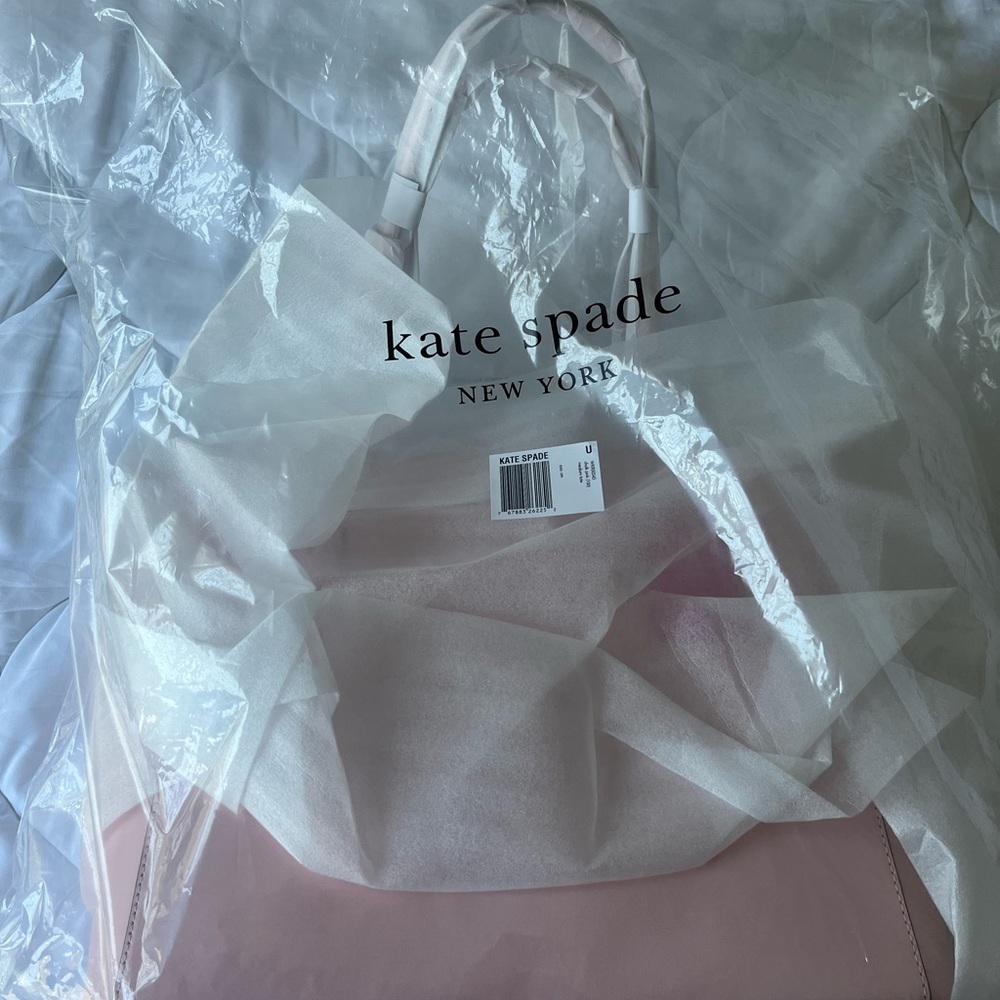 NWT kate spade bag!